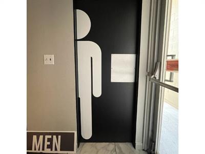 Interior Decor & Signage Photo